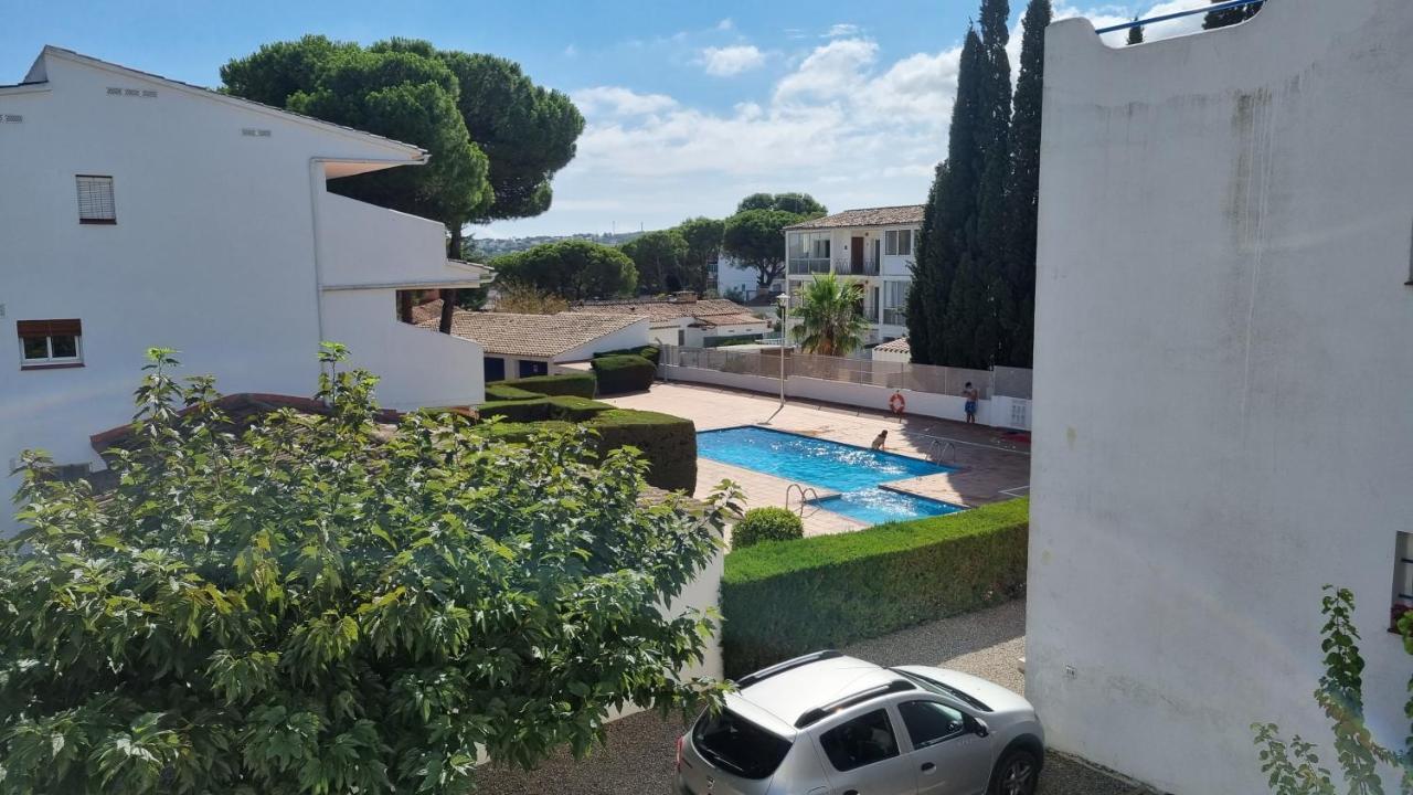 Apartamento Familiar Con Piscina Y Wifi L'Escala Exterior foto
